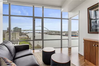 1310 NW Naito Pkwy #1001, Portland, OR 97209 - Photo 15