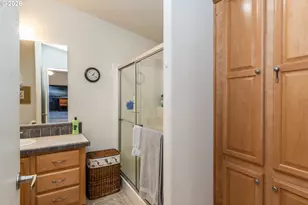 104 Angelcrest Ct, Roseburg, OR 97471 - Photo 11