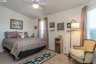 104 Angelcrest Ct, Roseburg, OR 97471 - Photo 13