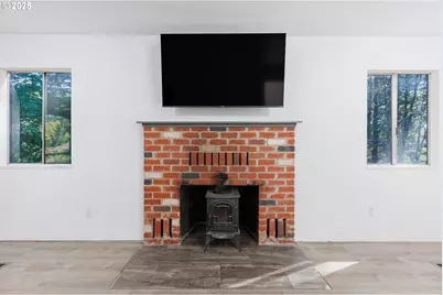 24358 Queen Anne Dr, Philomath, OR 97370 - Photo 5