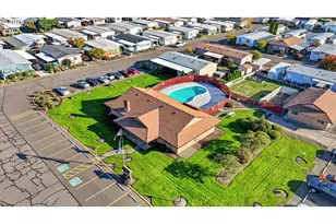 2902 E 2nd St, Newberg, OR 97132 - Photo 39