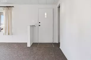 2902 E 2nd St, Newberg, OR 97132 - Photo 7