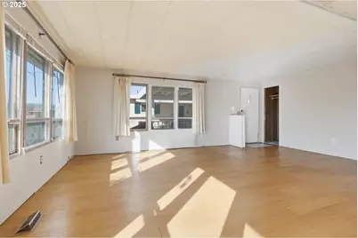 2902 E 2nd St #67, Newberg, OR 97132 - Photo 9