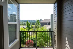 2395 Snowberry Ridge Ct, West Linn, OR 97068 - Photo 35