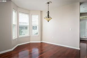 2395 Snowberry Ridge Ct, West Linn, OR 97068 - Photo 9