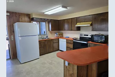 58 S High Rd, Wamic, OR 97063 - Photo 5