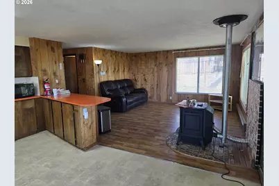 58 S High Rd, Wamic, OR 97063 - Photo 7