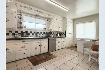 612 SW 3rd St, Ontario, OR 97914 - Photo 17