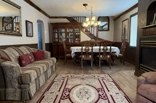 612 SW 3rd St, Ontario, OR 97914 - Photo 3