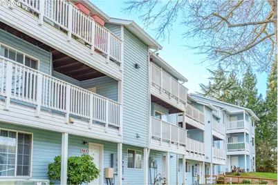 723 SE 60th Ave, Portland, OR 97215 - Photo 9