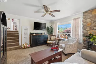2408 N Greeley Dr, Kelso, WA 98626 - Photo 5