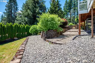 2408 N Greeley Dr, Kelso, WA 98626 - Photo 27