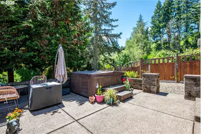 2408 N Greeley Dr, Kelso, WA 98626 - Photo 25