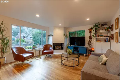 7645 SW Cedarcrest St, Portland, OR 97223 - Photo 5