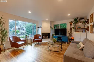 7645 SW Cedarcrest St, Portland, OR 97223 - Photo 5