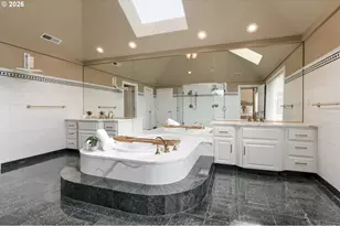 17766 Marylcreek Dr, Lake Oswego, OR 97034 - Photo 21