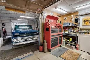 909 NE 177th Ave, Gresham, OR 97230 - Photo 39