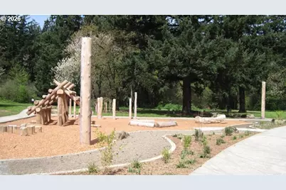 909 NE 177th Ave, Gresham, OR 97230 - Photo 43