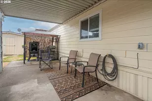 4374 Hazelgreen Rd, Salem, OR 97305 - Photo 5