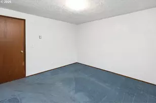 760 Gaileen Way, Harrisburg, OR 97446 - Photo 17