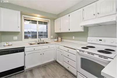 760 Gaileen Way, Harrisburg, OR 97446 - Photo 11