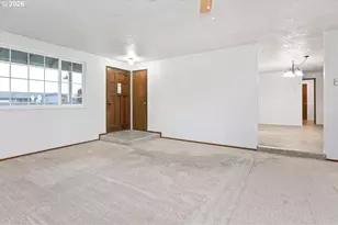 760 Gaileen Way, Harrisburg, OR 97446 - Photo 5