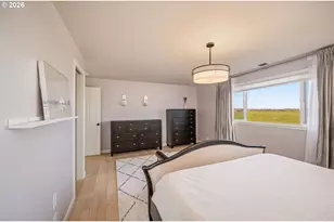 579 Sweetwater Ln, Eugene, OR 97404 - Photo 31