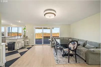 579 Sweetwater Ln, Eugene, OR 97404 - Photo 13