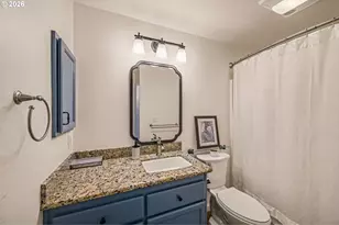 579 Sweetwater Ln, Eugene, OR 97404 - Photo 17