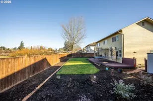 579 Sweetwater Ln, Eugene, OR 97404 - Photo 41