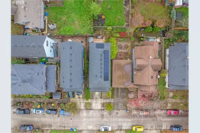 5406 NE Couch St, Portland, OR 97213 - Photo 37