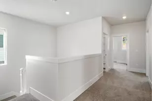 18110 SW Hoover Ln, Beaverton, OR 97003 - Photo 15