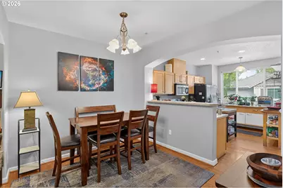10735 SW Canterbury Ln #102, Tigard, OR 97224 - Photo 5