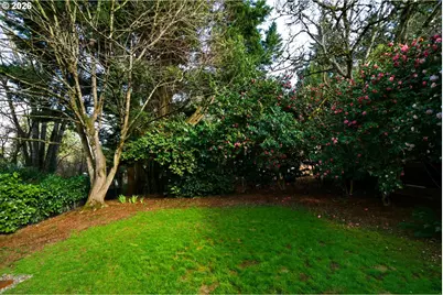 6220 NE 42nd Ave, Portland, OR 97218 - Photo 33