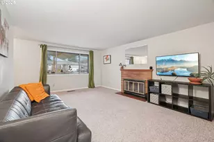 3915 N Kiska St, Portland, OR 97217 - Photo 7