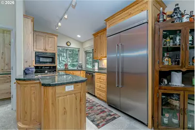 53221 E Marmot Rd, Sandy, OR 97055 - Photo 15