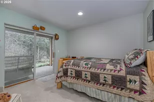 53221 E Marmot Rd, Sandy, OR 97055 - Photo 23