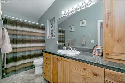 53221 E Marmot Rd, Sandy, OR 97055 - Photo 19