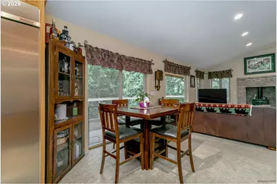 53221 E Marmot Rd, Sandy, OR 97055 - Photo 13