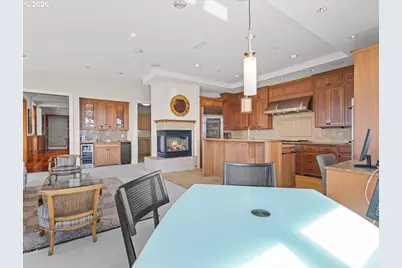 2015 SE Columbia River Dr #450, Vancouver, WA 98661 - Photo 25