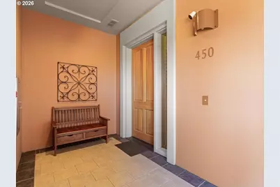 2015 SE Columbia River Dr #450, Vancouver, WA 98661 - Photo 3