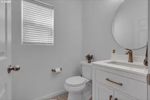 1149 Dahlia St, Woodburn, OR 97071 - Photo 17