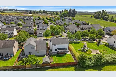 1149 Dahlia St, Woodburn, OR 97071 - Photo 35