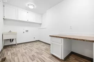 4937 SW Humphrey Park Rd, Portland, OR 97221 - Photo 29