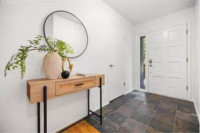 4937 SW Humphrey Park Rd, Portland, OR 97221 - Photo 5