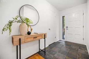 4937 SW Humphrey Park Rd, Portland, OR 97221 - Photo 5