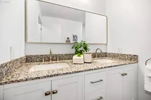 4937 SW Humphrey Park Rd, Portland, OR 97221 - Photo 19