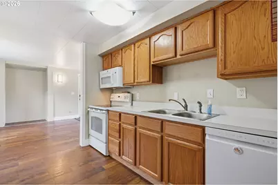 4818 SE Jackson St, Milwaukie, OR 97222 - Photo 9