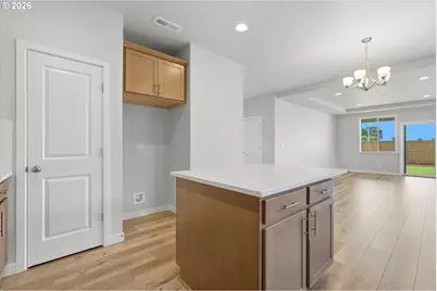 589 E Cleveland St, Carlton, OR 97111 - Photo 11