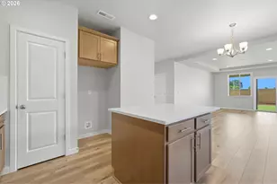 589 E Cleveland St, Carlton, OR 97111 - Photo 11